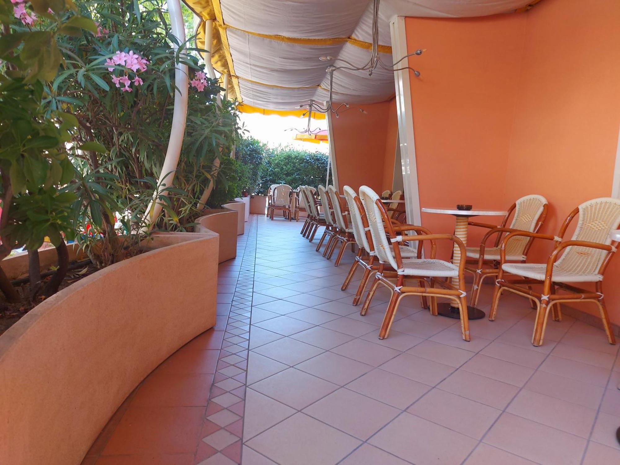 Hotel Joli Cesenatico Exterior photo